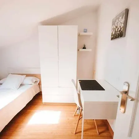 Duplex San Martin Leon